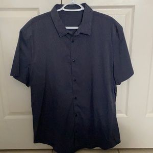 NWOT Lululemon Short Sleeve collared shirt